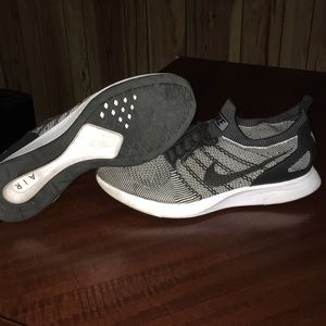 Nike Air Flyknit Racers